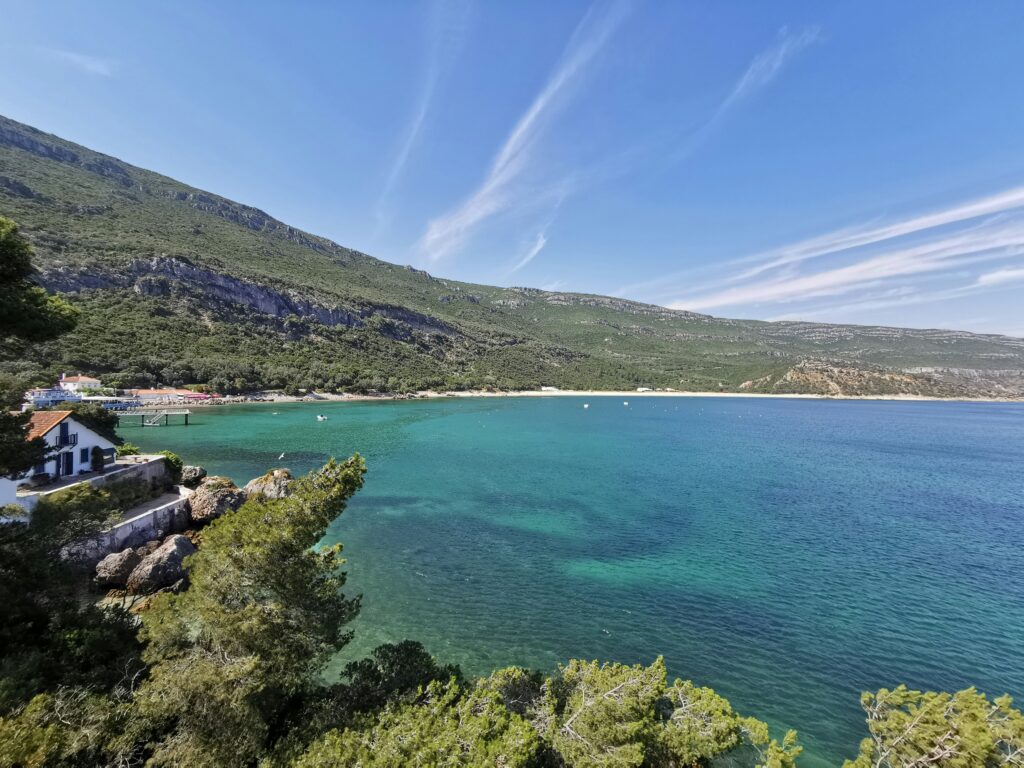 Cover of Setúbal Travel Guide: Image of Serra da Arrábida